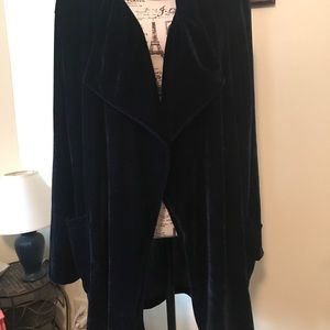 Beautiful rich navy blue velvet duster size 2 xl
